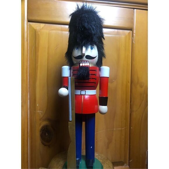 Handmade  Christmas Wooden Nutcracker Soldier w/ Rifle Gun 13” - Picture 10 of 12